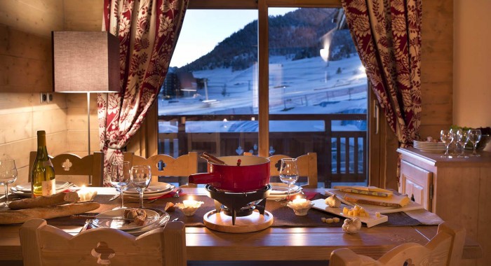 Le Chalet des Dolines, Montgenevre ski chalet, image 2